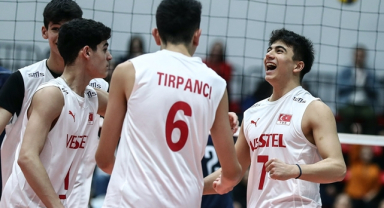 U16 Erkek Milliler Yunanistan'ı 3-1 Mağlup Etti