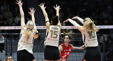 VakıfBank ligde kazanmaya devam ediyor
