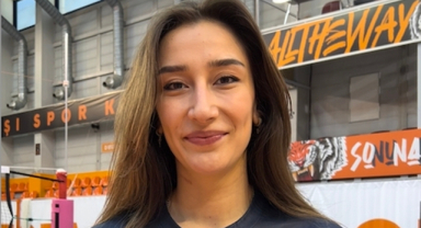 Eczacıbaşı, Hande'ye Veda Etti