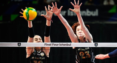 VakıfBank Bronz Madalya Maçına Çıkacak