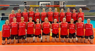 U19 Kadın Milli Takımımız Bursa'da Kampa Girdi