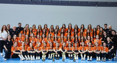 Eczacıbaşı Spor Kulübü Altyapı Takımları Sezona Damga Vurdu!