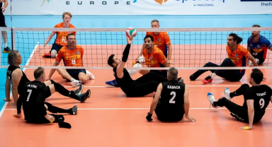Oturarak Voleybol Erkek Milli Takımımız Hollanda'yı Mağlup Etti