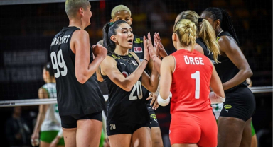 Sultanlar ikide iki yaptı