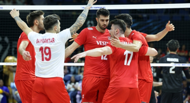 Filenin Efeleri Dünya Şampiyonasına Galibiyetle Başladı