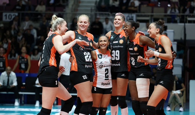 Eczacıbaşı Dynavit, deplasmanda galip