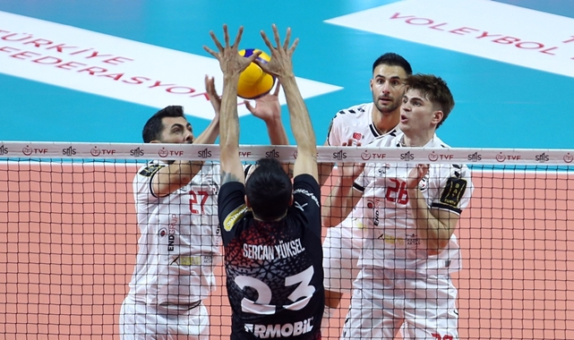 Efeler Ligi'nde Yeni Sezon Başladı