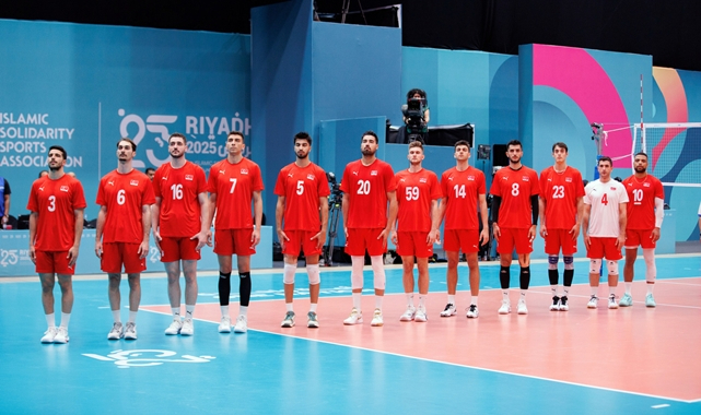 Erkek Milli Takımımız Gümüş Madalya ile Dönüyor