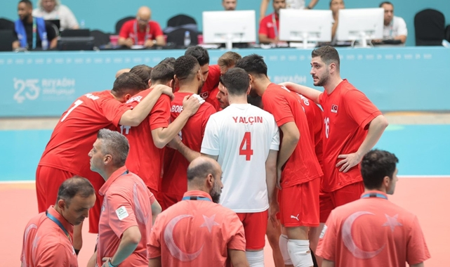 Erkek Milli Takımımız, İran'a 3-1 Mağlup Oldu 