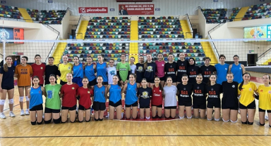 Altyapı Kız Milli Takımı Sporcu Taramaları Balıkesir'de Yapıldı 