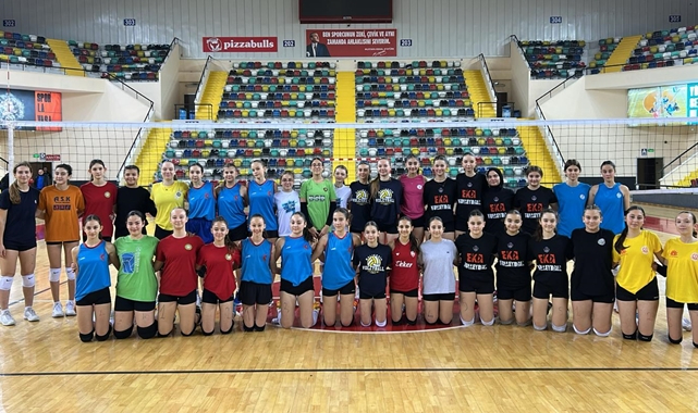 Altyapı Kız Milli Takımı Sporcu Taramaları Balıkesir'de Yapıldı