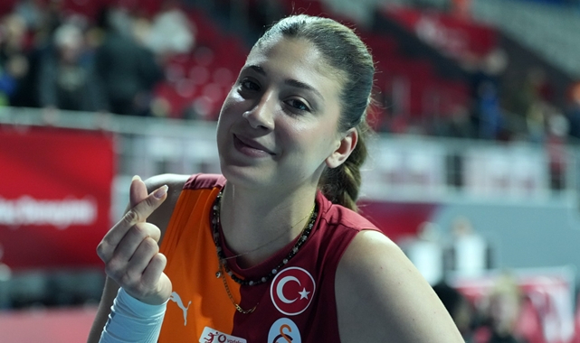 Galatasaray'da İlkin Aydın'la Sözleşme Yenileniyor