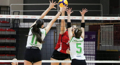 Çiftlikköy Belediyespor, Peymanspor'a set vermedi