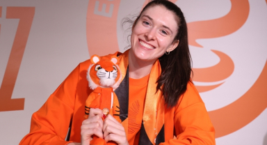 Eczacıbaşı Dynavit, Dana Rettke ile sözleşme yeniledi