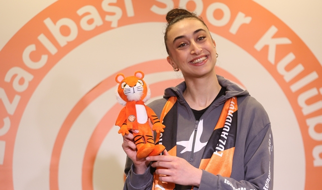 Eczacıbaşı Dynavit, Elif Şahin ile