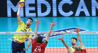 Fenerbahçe, CEV Kupasında 8'li Finaller Turuna Yükseldi