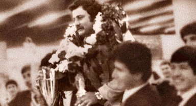 “Voleybolun Delidolu Efsanesi: Bülent Meriç” Raflarda