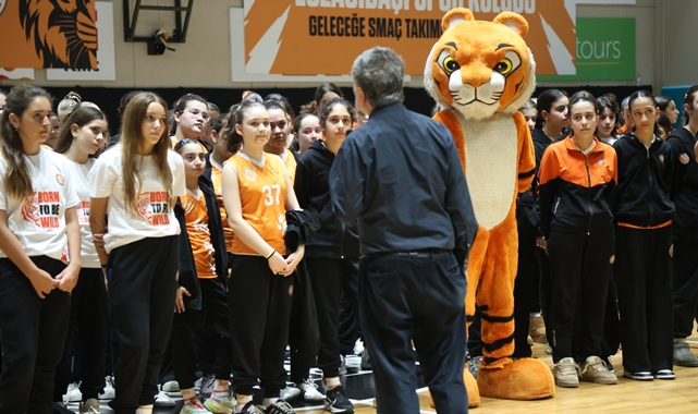 Voleybolun geleceği Antalya’da konuşuldu