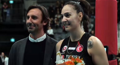 Eczacıbaşı, Asuman Baş ve Büşra Kılıçlı’ya teşekkür etti