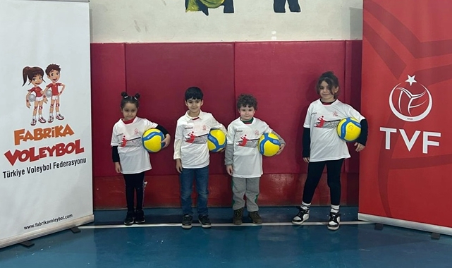 Fabrika Voleybol Yeni Okulunu Mardin-Artuklu'da Açtı