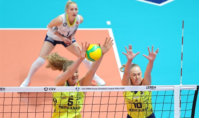 Fenerbahçe, Budowlani Lodz'u 3-0 Mağlup Etti