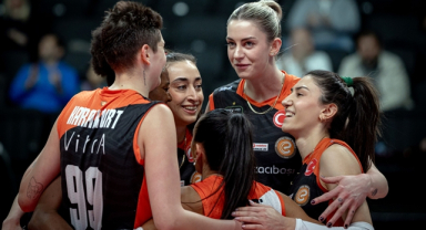 Göztepe karşısında 3 puan Eczacıbaşı Dynavit'in!