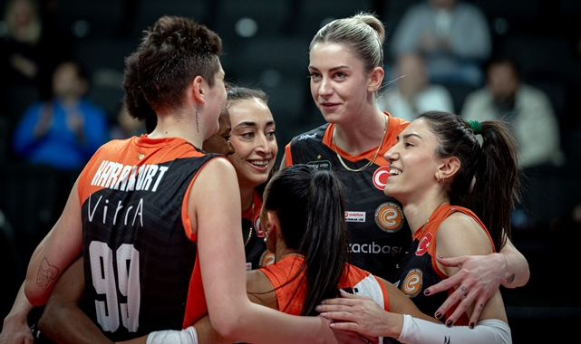 Göztepe karşısında 3 puan Eczacıbaşı Dynavit'in!