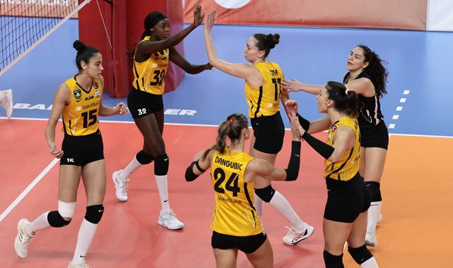 Lider VakıfBank, Bahçelievler’e set vermedi