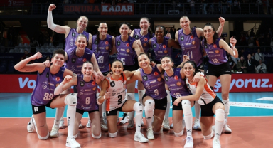 5 setlik derbinin galibi Eczacıbaşı Dynavit!