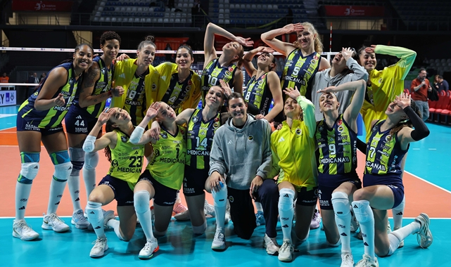 Fenerbahçe Kupa Voley'de Dörtlü Finalde