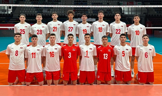 U18 Erkek Milli Takımımız Sahaya Çıkıyor