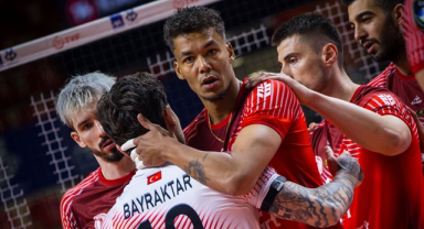 Kupa Voley'de İlk Finalist Ziraat Bankkart