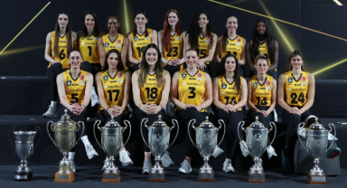 Avrupa şampiyonu olan VakıfBank basının karşısına çıktı