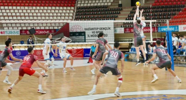 Genç Erkeklerde Çeyrek Finalistler Belli Oldu