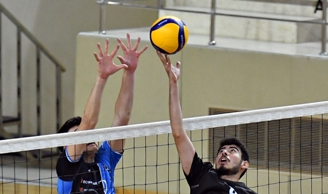 Genç Erkeklerde Yarı Finale Yükselen Takımlar Belli Oldu