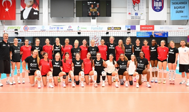 İstanbul ve Potsdam Arasında Voleybol Köprüsü