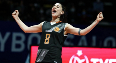 Merve Nezir Mor-Beyazlı Formayı Giyecek!