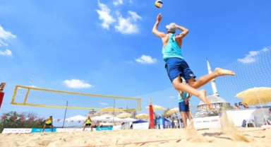 Plajda Sinop Etabı Başladı