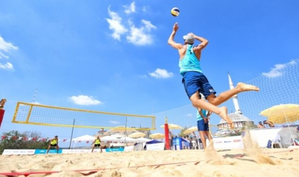 Plajda Sinop Etabı Başladı