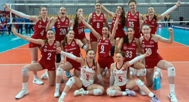 U18 Kızlarımız Avrupa Şampiyonası Perdesini Galibiyetle Açtı!