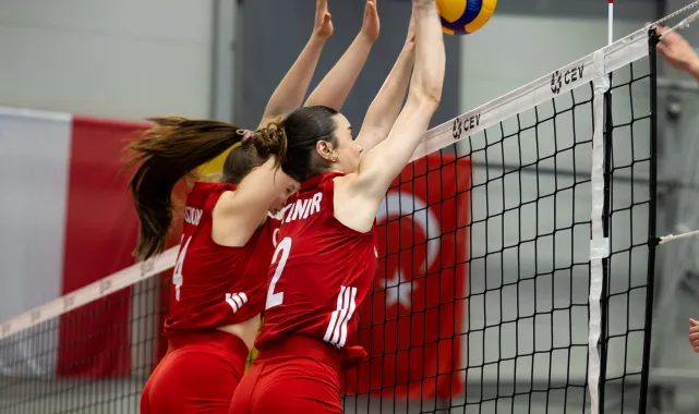U18 Kızlarımız Ev Sahibi Letonya'yı Set Vermeden Geçti!