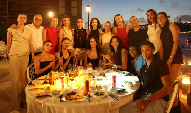 Filenin Sultanları Moral Yemeğinde Bir Araya Geldi