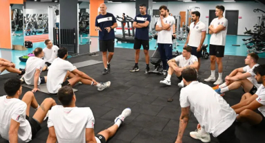 İBB, Erkek Voleybol Takımı Yeni Sezon Hazırlıklarına Başladı