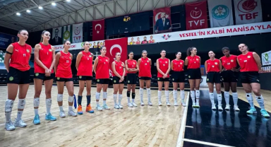 Manisa BBSK Sultanlar Ligi Sezonunu Açtı