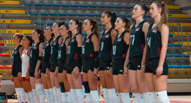 Sultanlar Finalde İtalya ile Karşılaşacak
