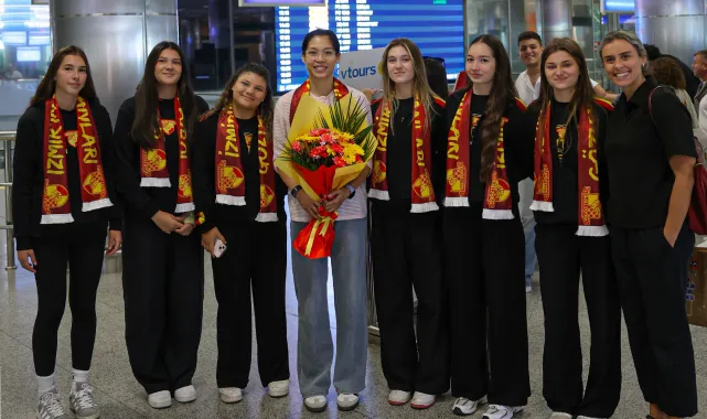 Yushan Zhuang Göztepe'ye Katılmak Üzere İzmir'e Geldi
